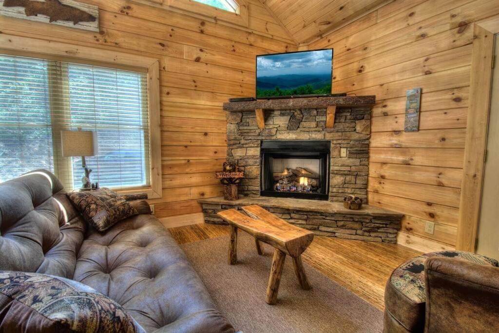 Honeymoon Getaway In Woods Near Noc And Smoky Mtn Rr Villa Bryson City Eksteriør bilde